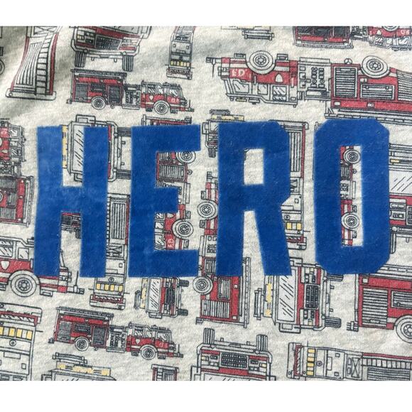 Gap Gray/Red/Blue Firetruck Print Hero Sweatshirt Boys Size 4 Years - Picture 2 of 9